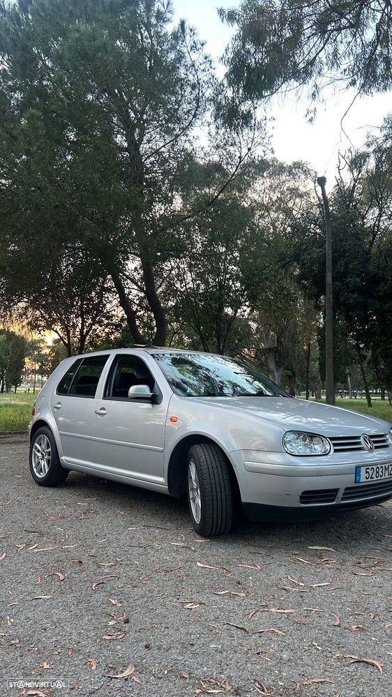 VW Golf 1.9 TDi Highline - 2