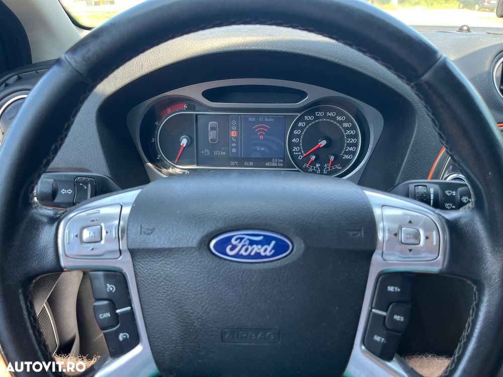 Ford Mondeo 2.0 TDCi Titanium - 23