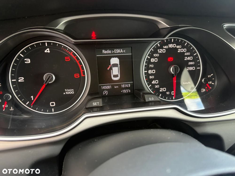 Audi A4 Limousine - 6