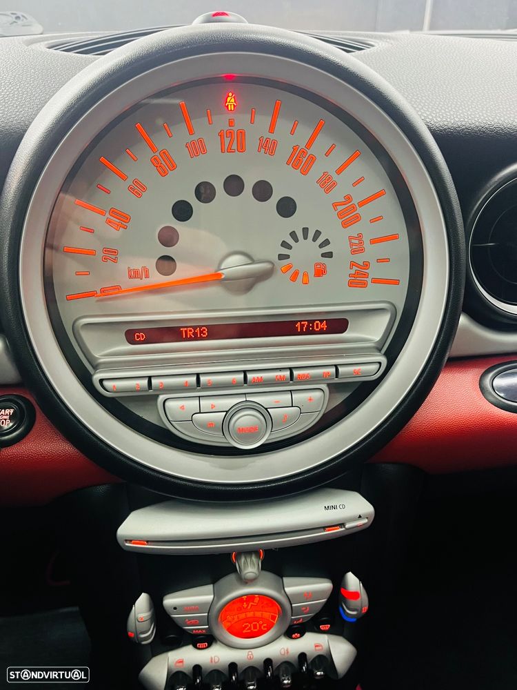 MINI 3 Portas Cooper D - 37