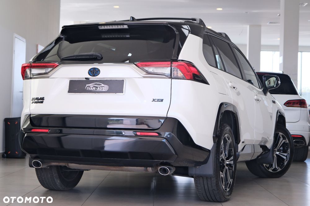 Toyota RAV4 - 12
