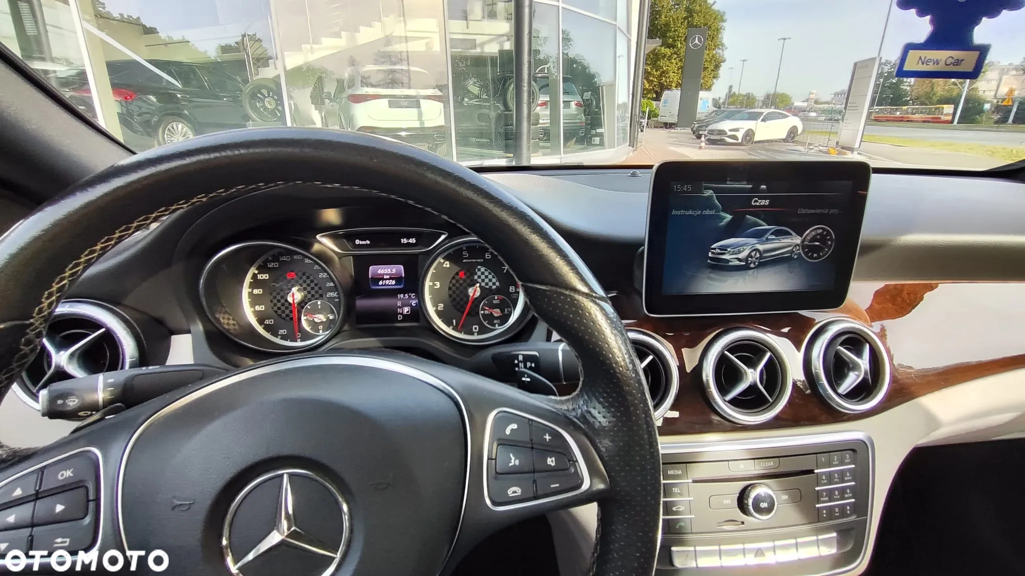 Mercedes-Benz CLA 250 4-Matic - 14