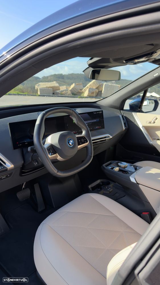 BMW iX xDrive 50 - 10