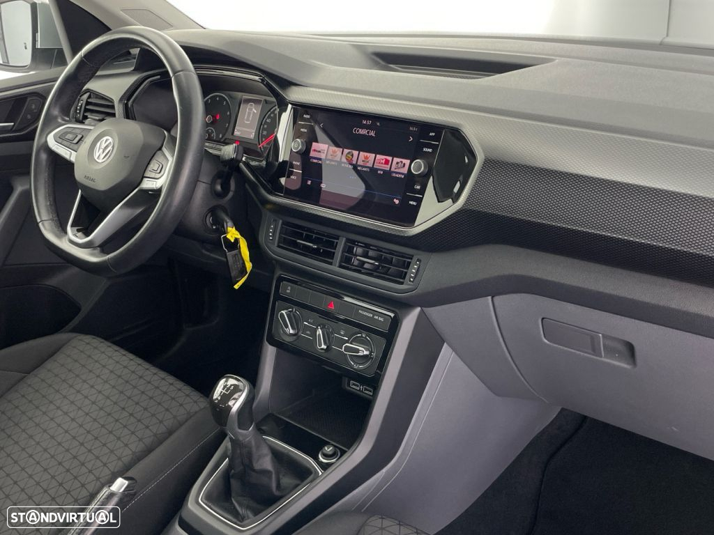 VW T-Cross 1.0 TSI Life - 24