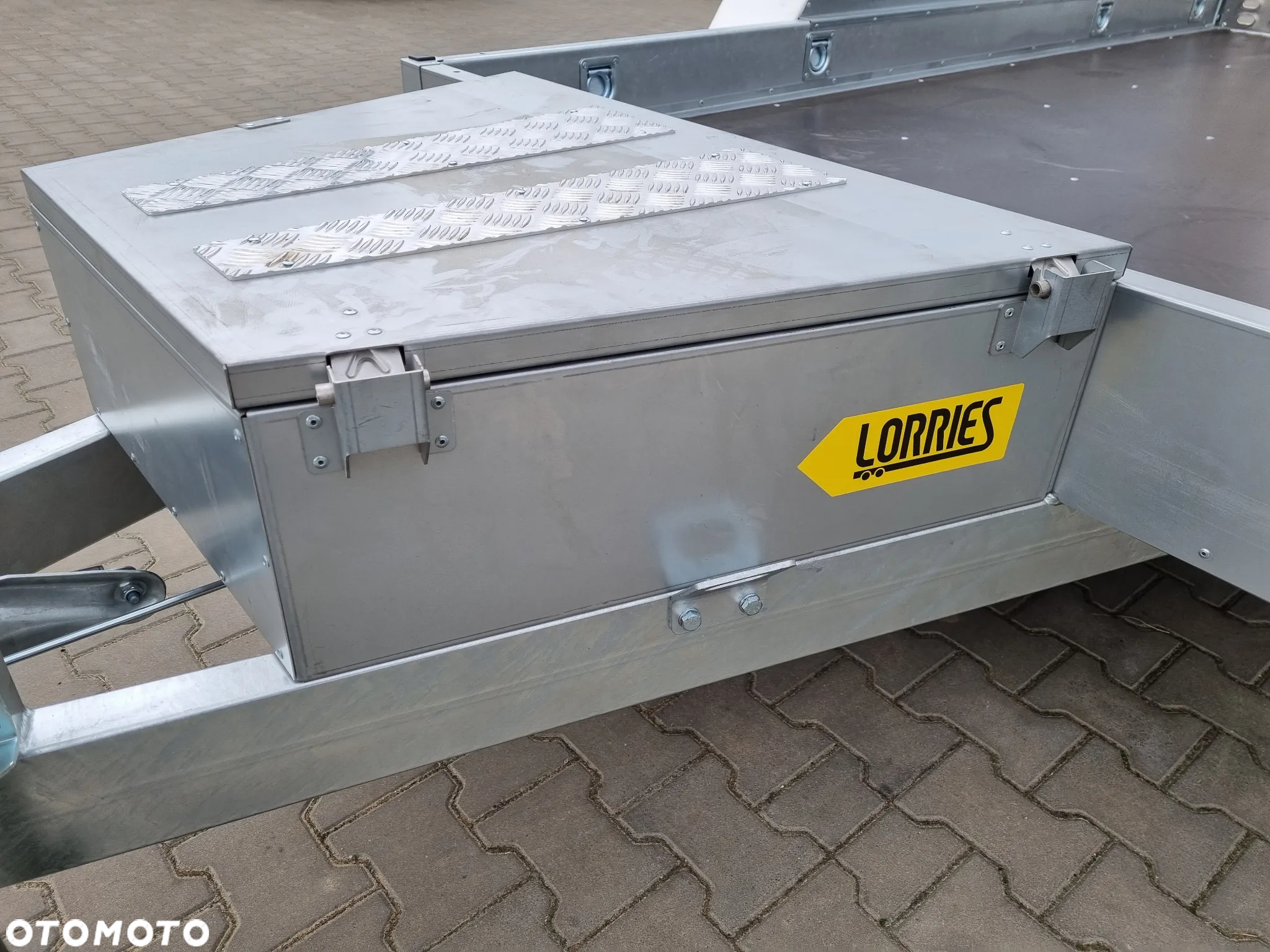 Lorries Przyczepa TPM 27, 303x160 cm 2,7T koparka, bobcat - 10