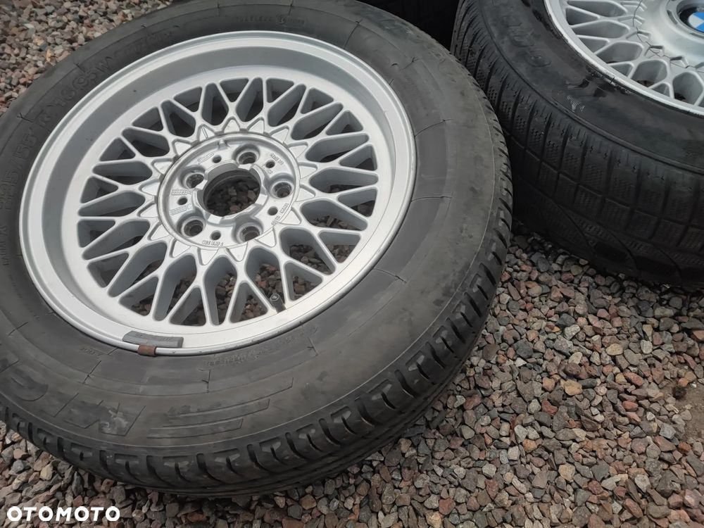 BMW  E39 / E46 / E38 / E36 / E34 / E32 / E60 / ITP. ORYGINALNY KOMPLET FELG STYLING 5 ( 4 SZTUKI + 1 ZAPASÓWKA ) + DEKIELKI W ROZMIARZE 16 CALI 7J ET20 O NR. 36 11 1 092 336 OEM W DOBRYM STANIE + OPONY GRATIS POD PROJEKT / M5 / RARYTAS - 7