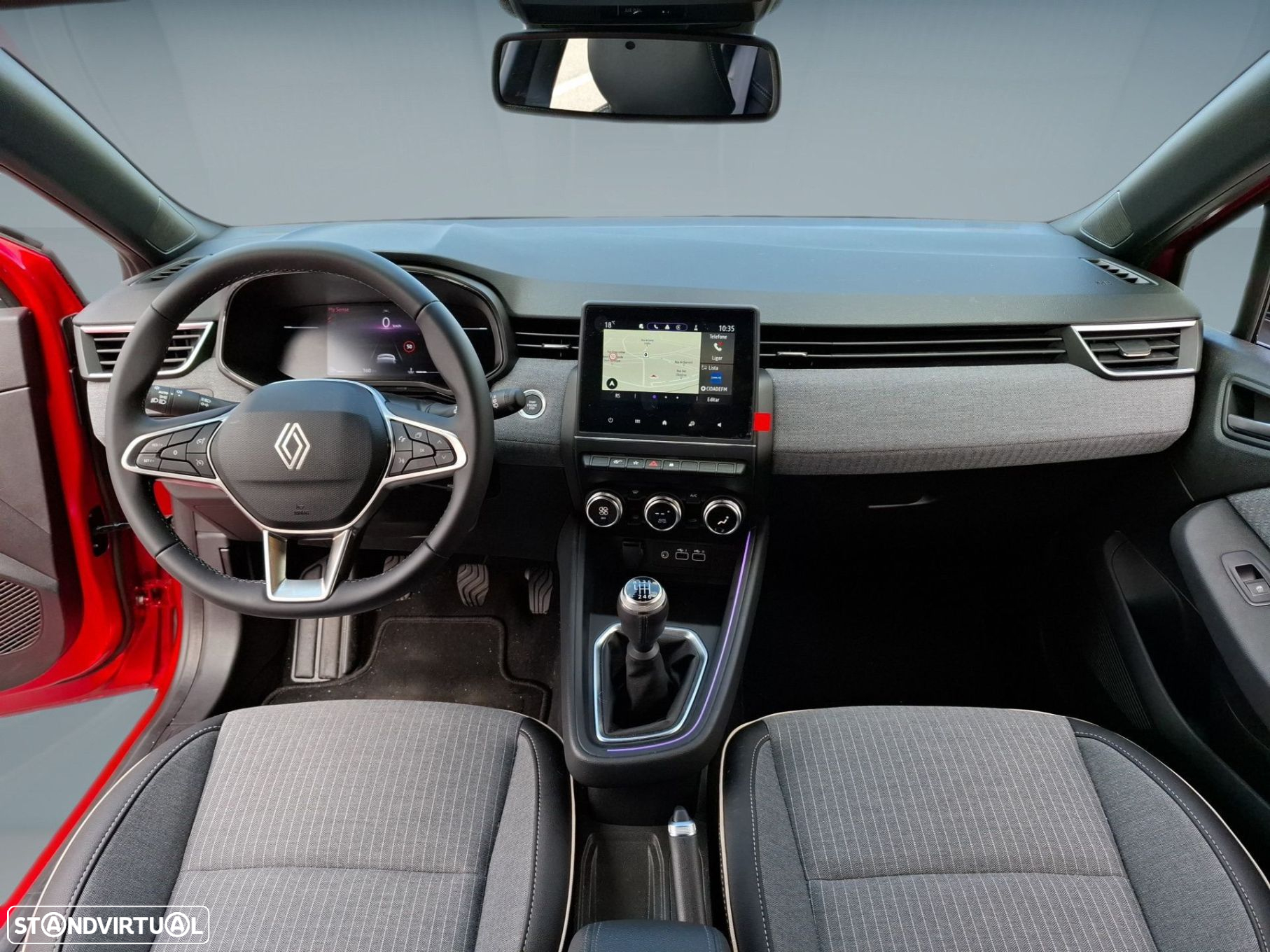 Renault Clio 1.0 TCe Techno - 12