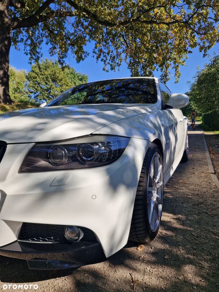 BMW Seria 3 325d - 10