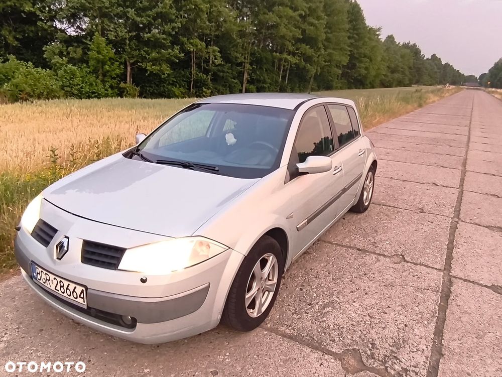 Renault Megane 1.6 Confort Dynamique - 11
