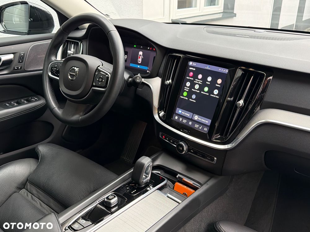 Volvo V60 B3 B Plus Dark - 9