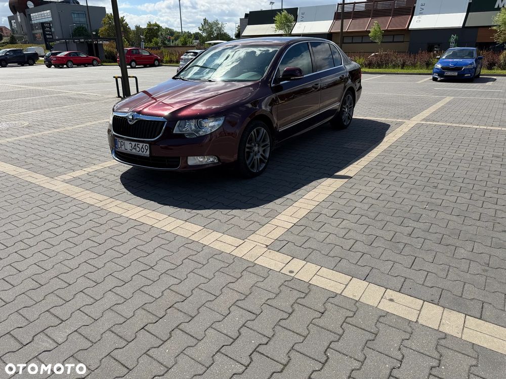 Skoda Superb 2.0 TDI Elegance - 15