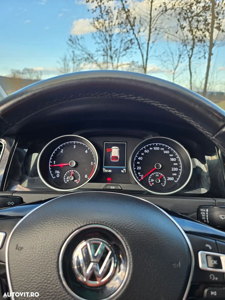 Volkswagen Golf 2.0 TDI BlueMotion Technology Allstar - 8