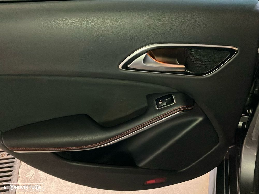 Mercedes-Benz CLA 220 - 19