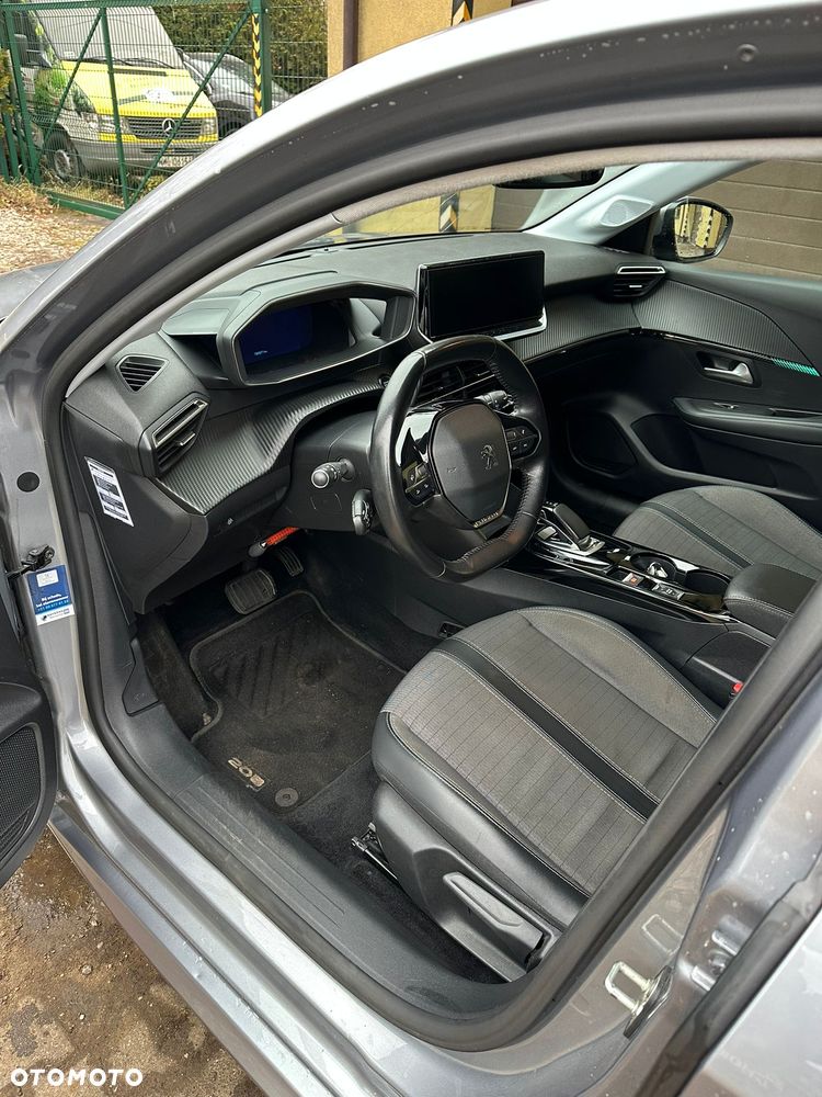 Peugeot 208 Elektromotor 136 Allure Pack - 11