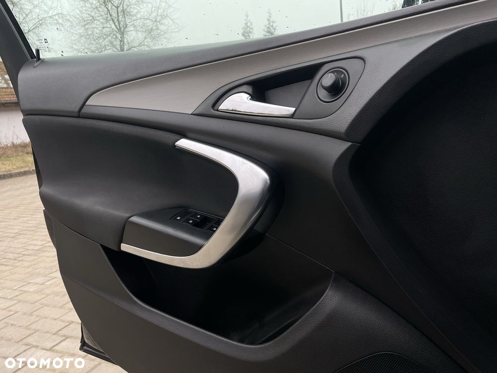 Opel Insignia - 7