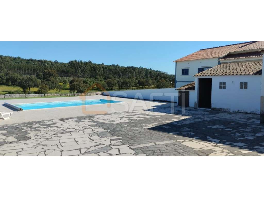 Moradia T6 com Piscina e Vista deslumbrante sobre a Serra - Grande imagem: 5/30