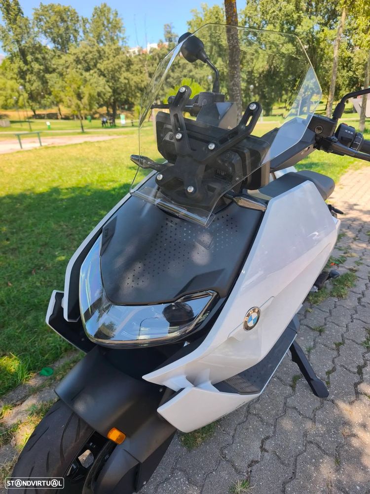 BMW CE 04 - 13