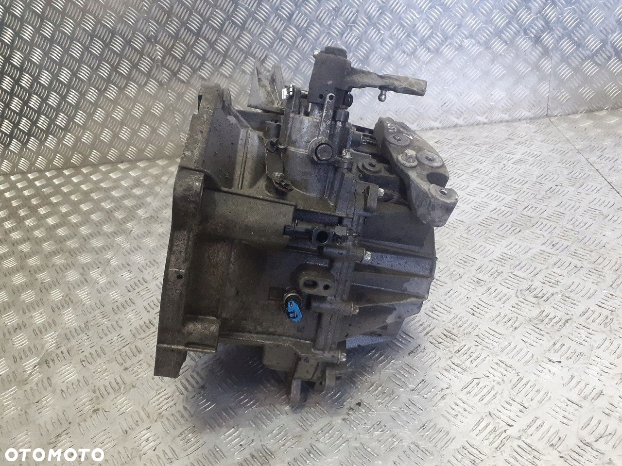 SKRZYNIA BIEGÓW OPEL ASTRA H 1.3 CDTI M32 - 5