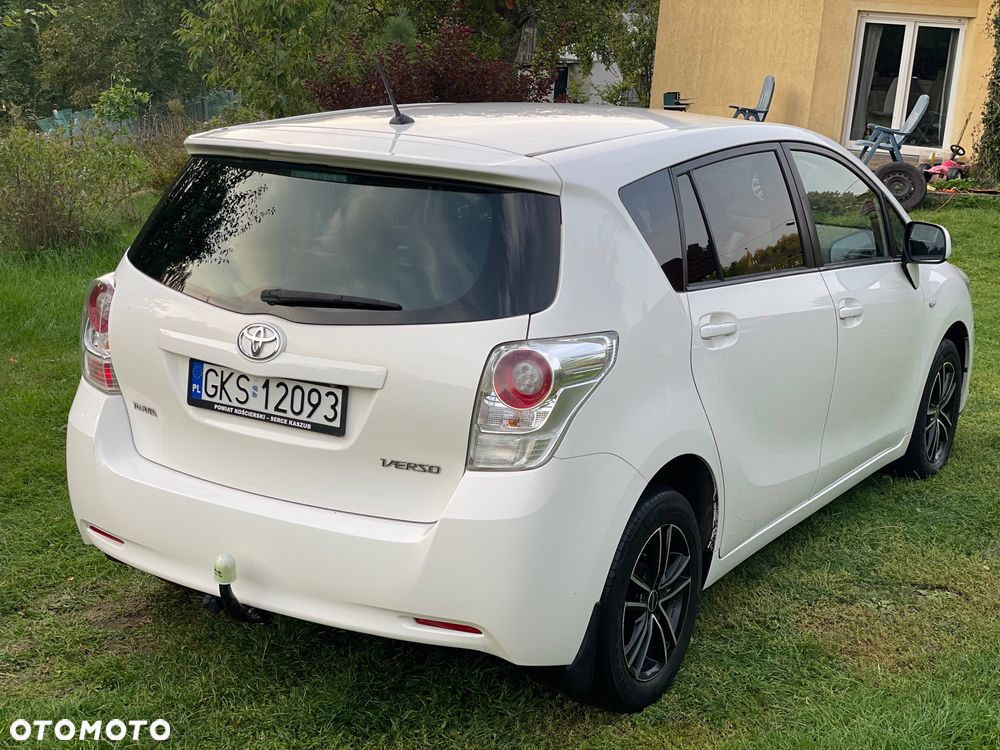 Toyota Verso 2.0 D-4D Sol 7os - 8