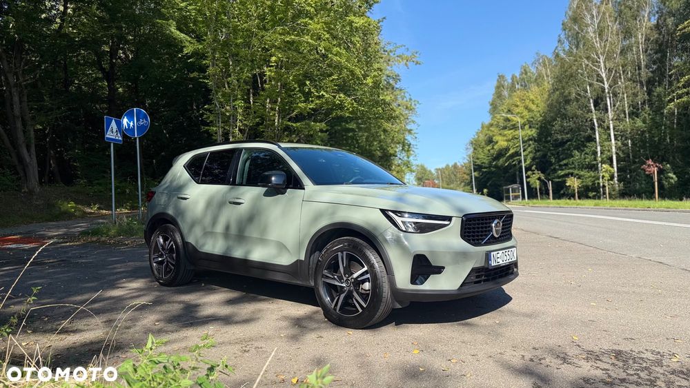 Volvo XC 40 B3 Plus Dark - 2
