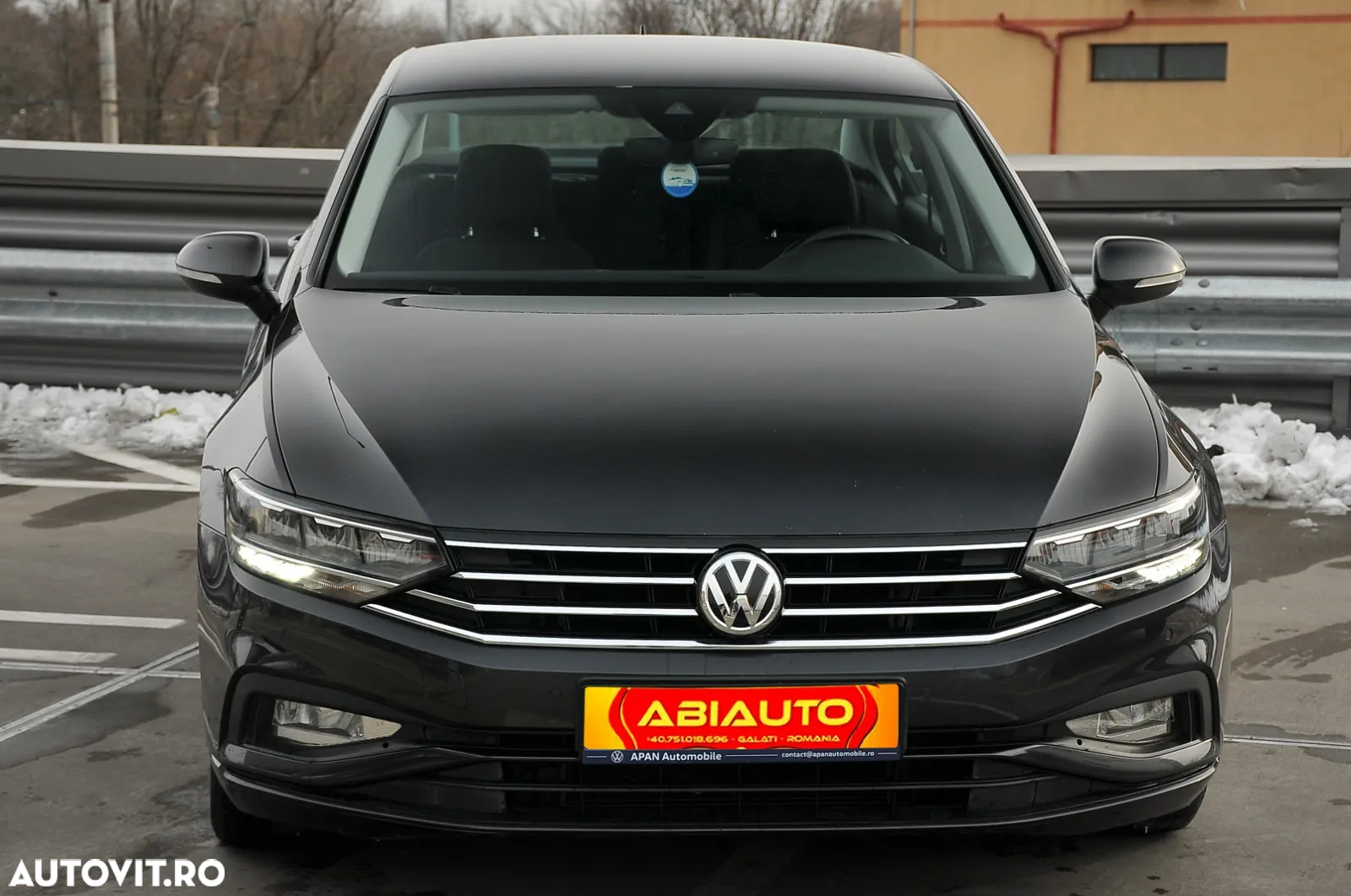 Volkswagen Passat Variant 2.0 TDI DSG (BlueMotion Technology) Comfortline - 4