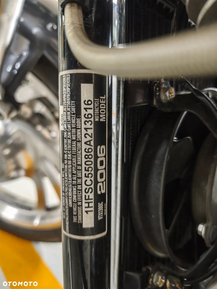 Honda VTX - 17