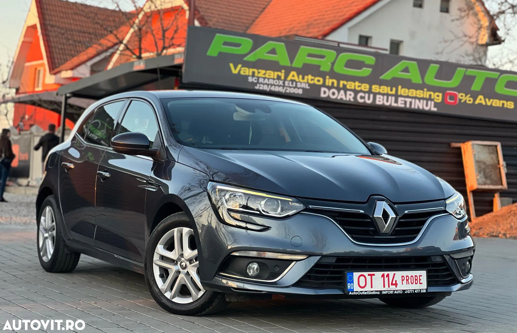 Renault Megane Blue dCi 116 Intens - 1