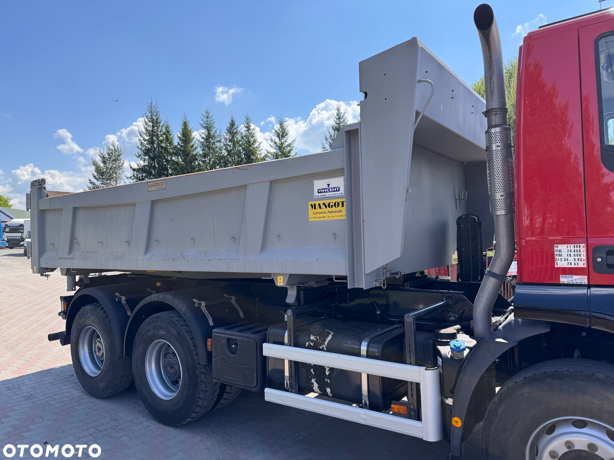 Iveco TRAKKER 360 euro 5 6x4 Only 180 TKM - 7