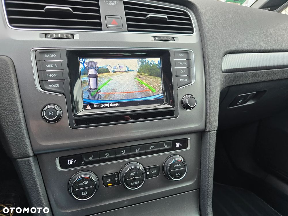 Volkswagen Golf 1.4 TSI BlueMotion Technology Lounge - 11