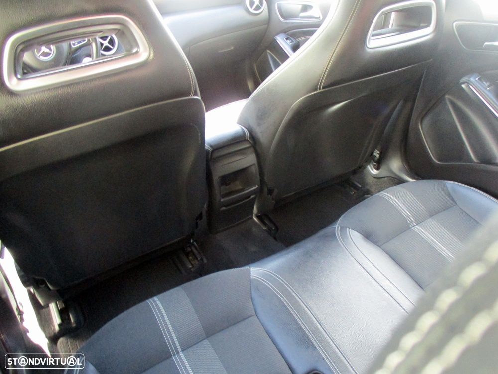 Mercedes-Benz A 180 d - 43