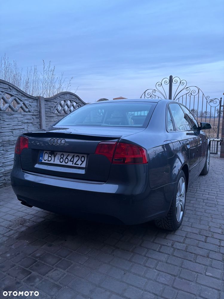 Audi A4 Limousine 2.0 TDI - 8