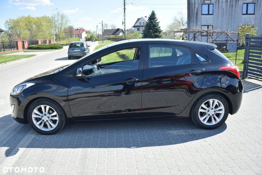 Hyundai i30 1.4 Premium - 13