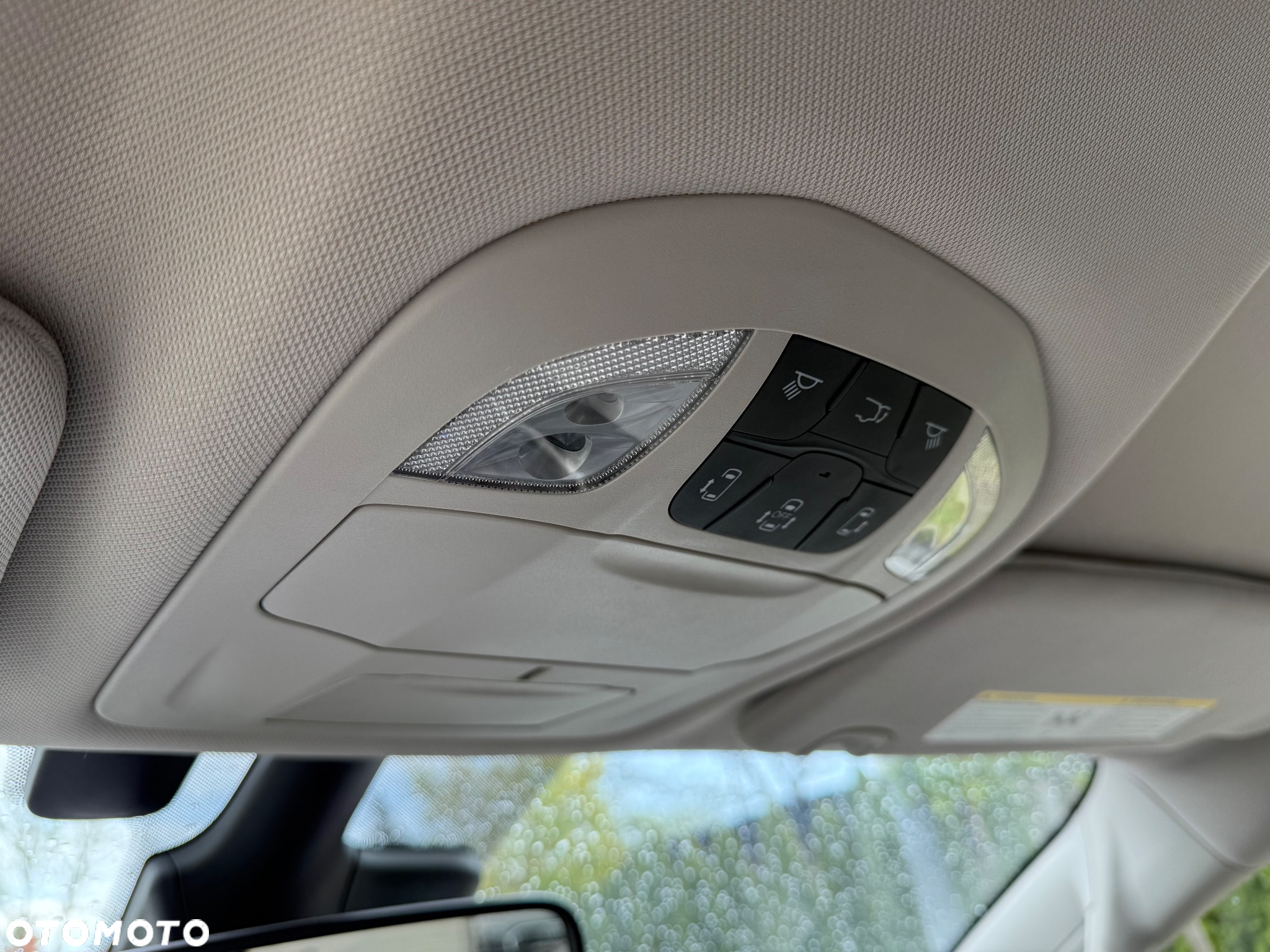 Chrysler Pacifica - 37