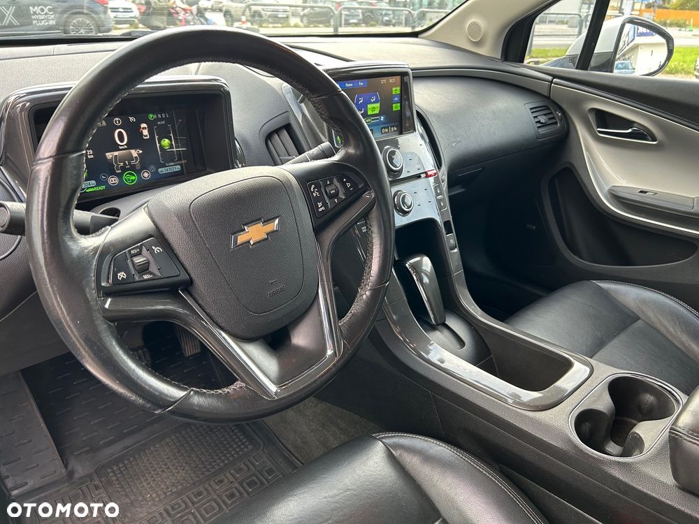 Chevrolet Volt - 11