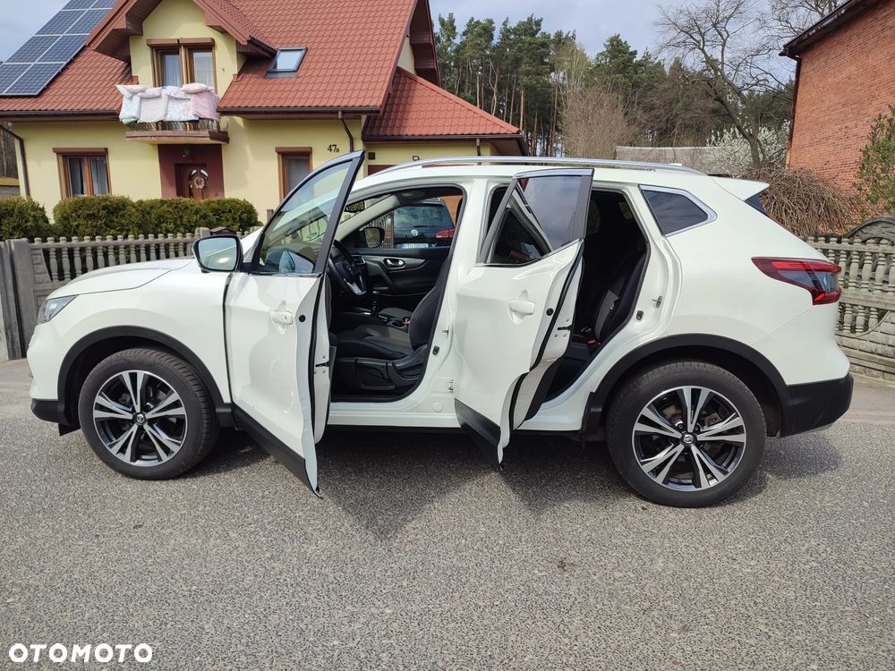 Nissan Qashqai 1.6 DIG-T 360 - 26