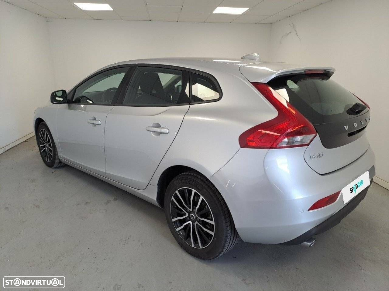 Volvo V40 1.5 T3 Sport Edition Geartronic - 5