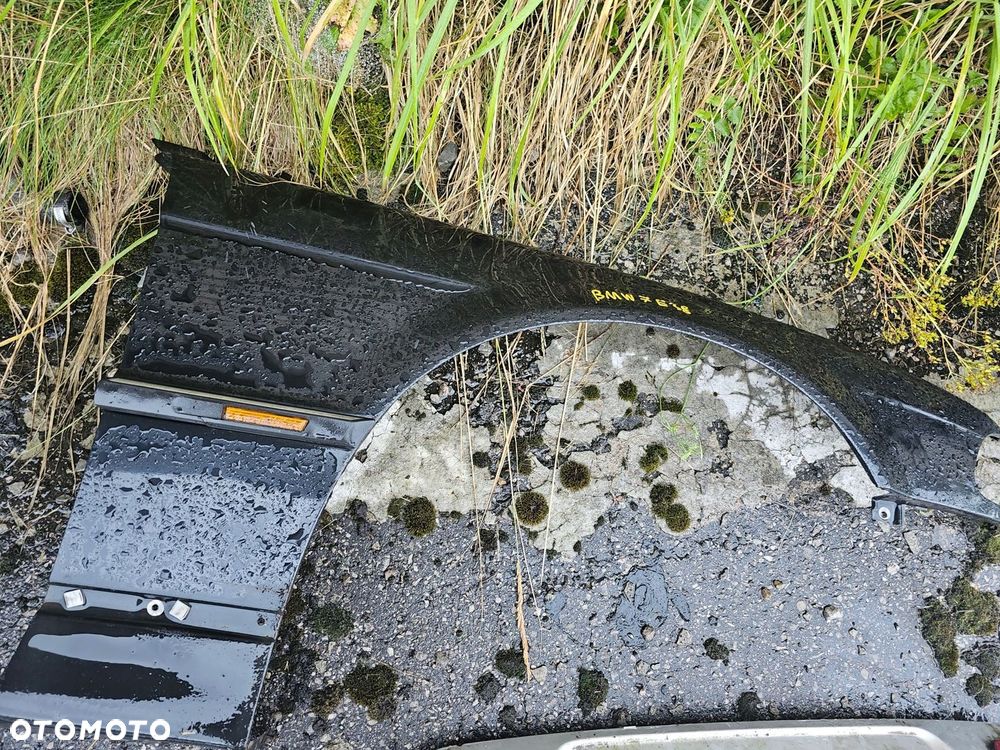 BŁOTNIK PRAWY PRZÓD PRZED LIFT BMW E38 CZARNY - 1