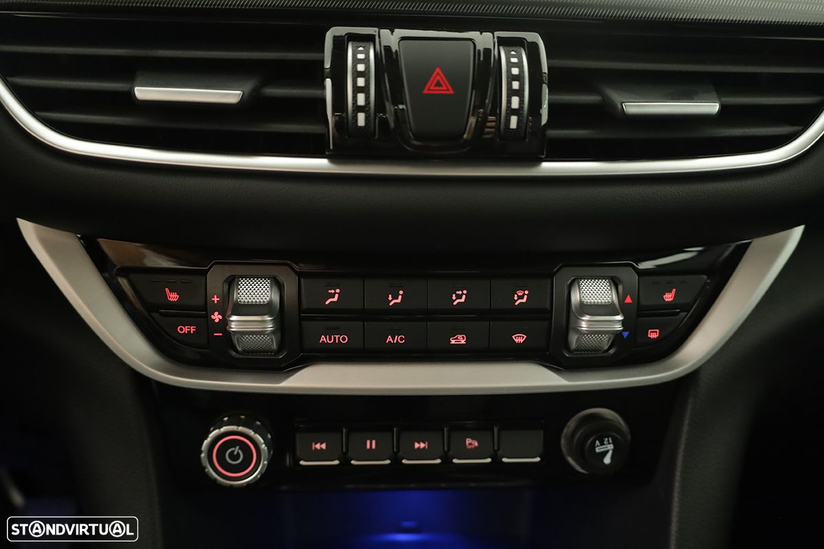 Foton Tunland - 12