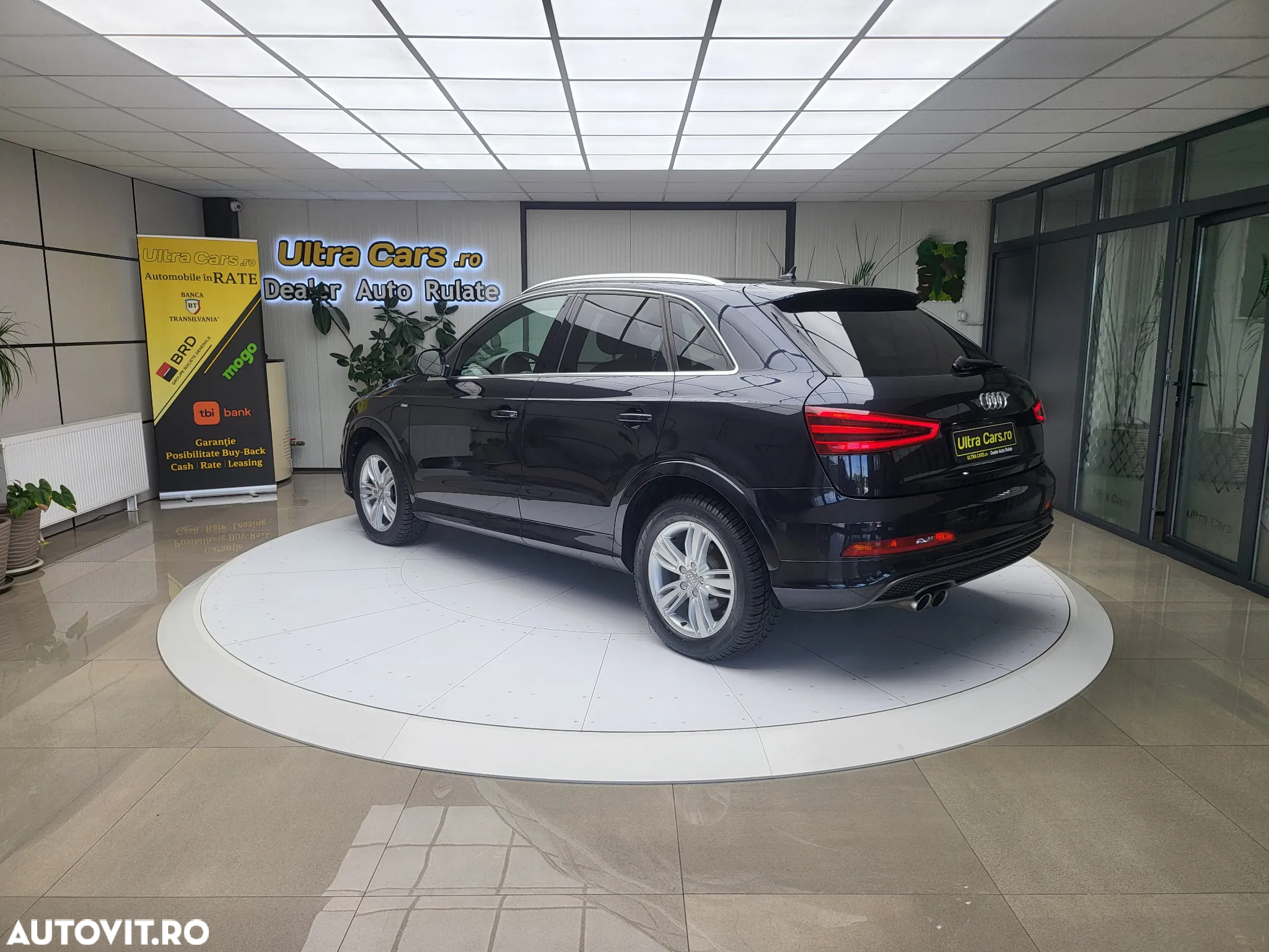 Audi Q3 2.0 TDI Quattro S tronic - 3