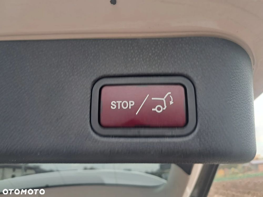 Mercedes-Benz ML - 36