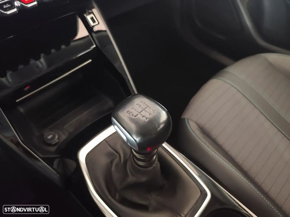 Peugeot 2008 1.2 PureTech Allure Pack - 13