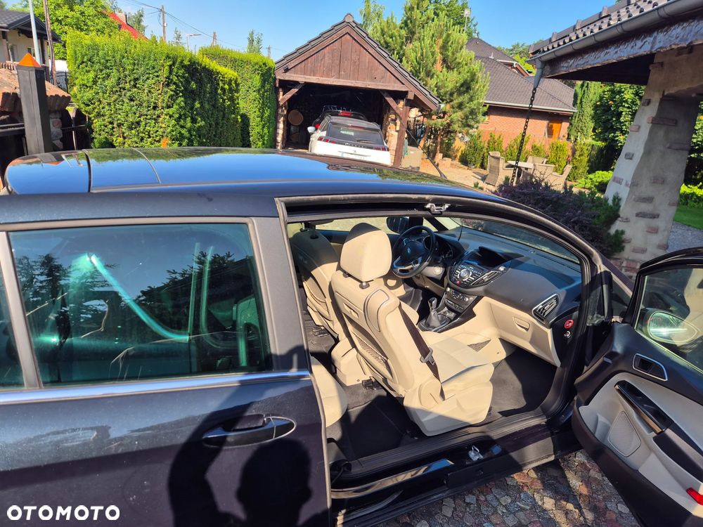 Ford B-MAX - 18