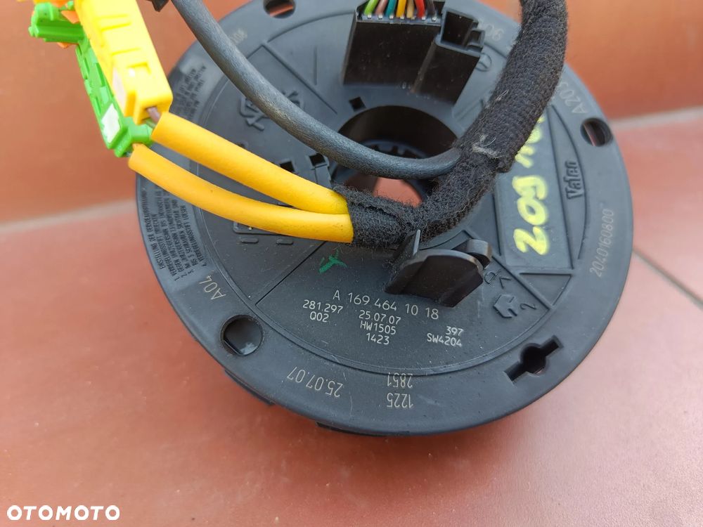 MERCEDES W203 W209 CLK CZUJNIK KĄTA SKRĘTU TAŚMA KIEROWNICY A1694641018 - 2