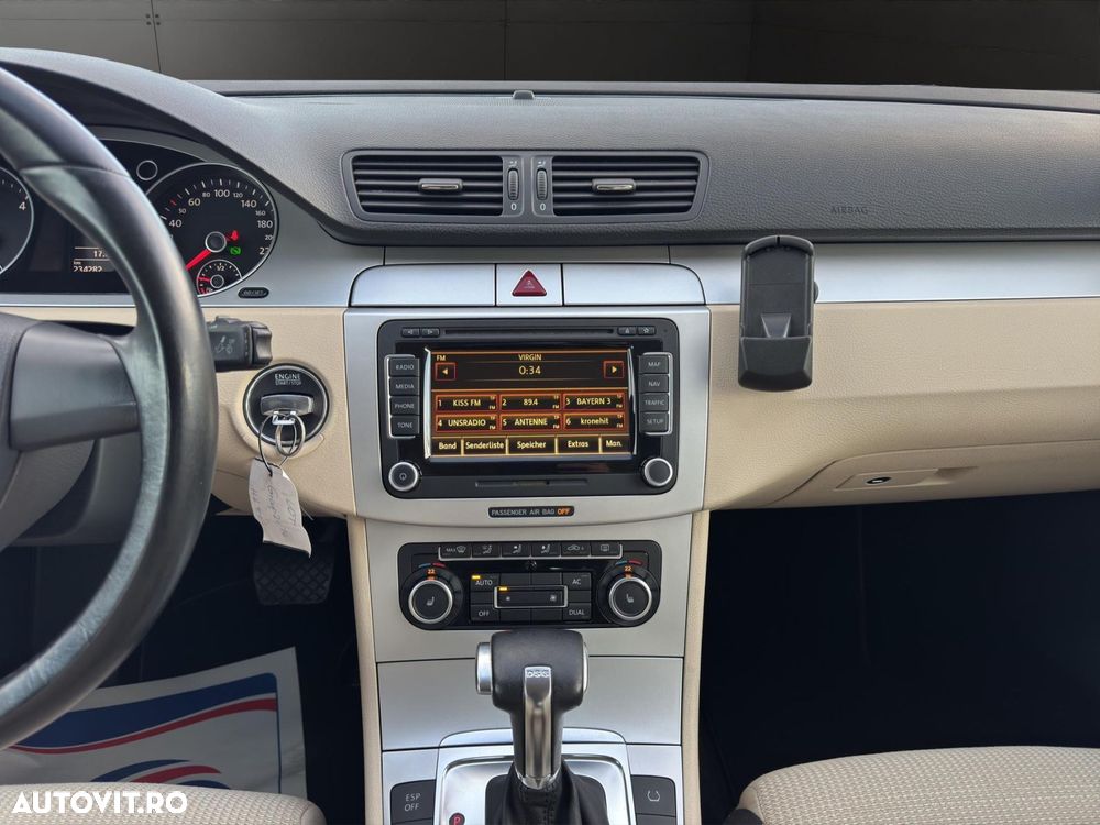 Volkswagen Passat CC - 10