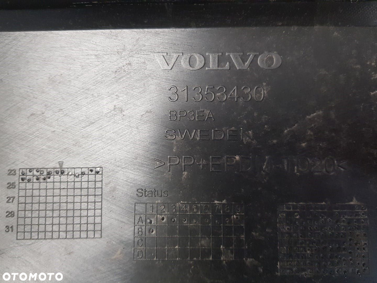 ORYGINALNY FABRYCZNIE NOWY SPOILER ZDERZAKA TYLNEGO TYŁ VOLVO XC90 II R-DESIGN 14-21 6xPDC 31353430 - 9