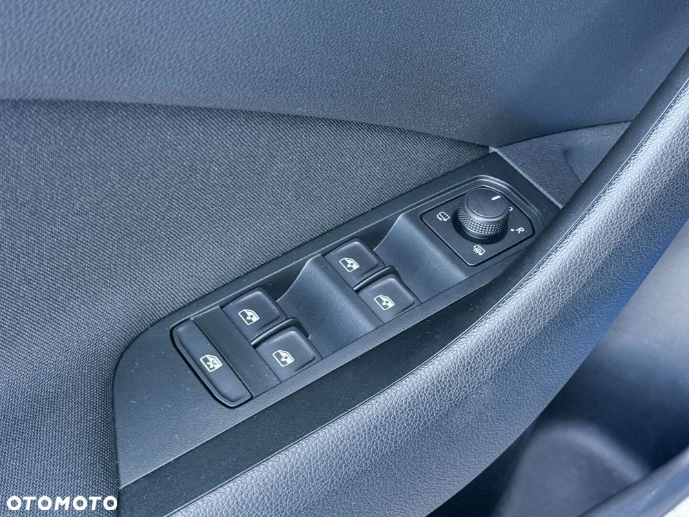 Skoda Scala 1.0 TSI Selection DSG - 29