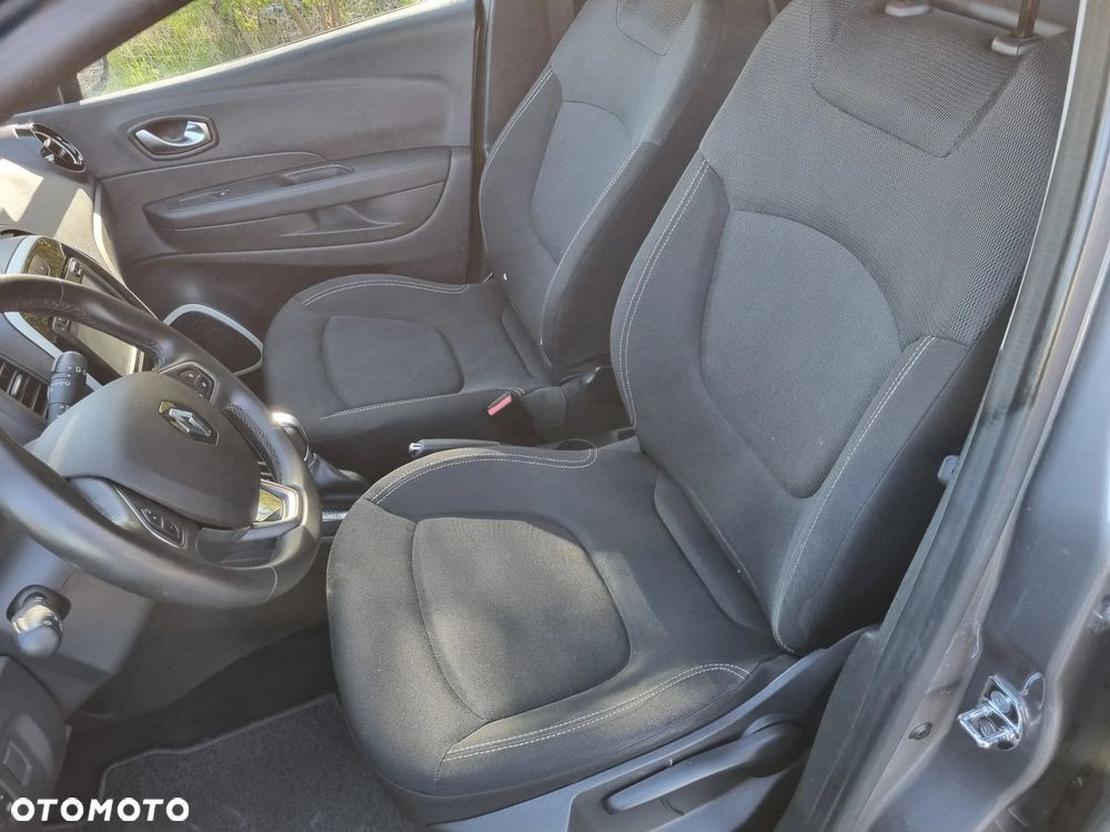 Renault Captur 1.5 dCi Energy Intens EDC EU6 - 22