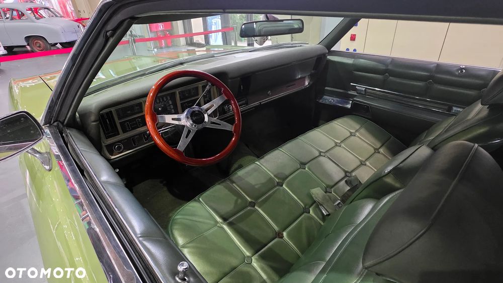 Buick Riviera - 12