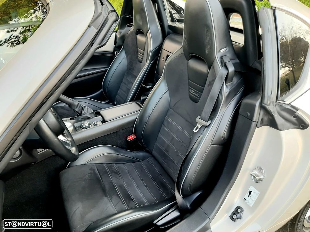 Mazda MX-5 1.5 RF Sky-G Exclusive Line - 12
