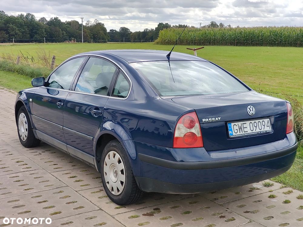 Volkswagen Passat - 3